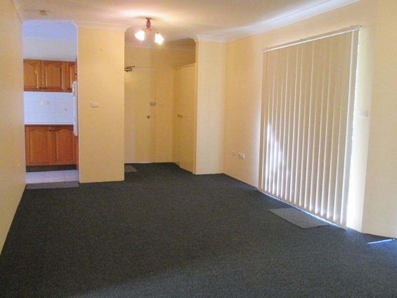 2/4 Jamieson Street, Granville NSW 2142