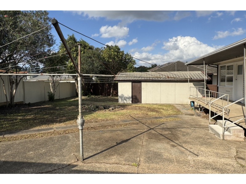 99 Sandra Street, Woodpark NSW 2164