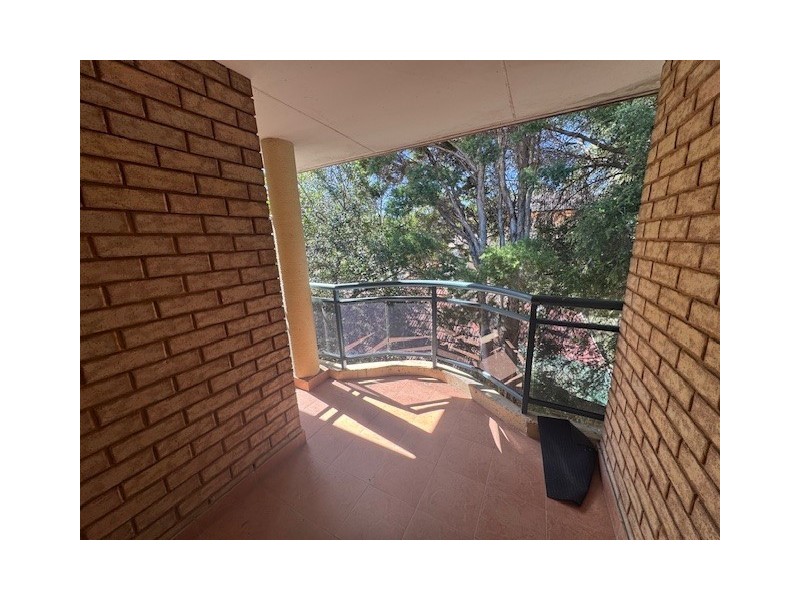 5/74-78 Newman Street, Merrylands NSW 2160