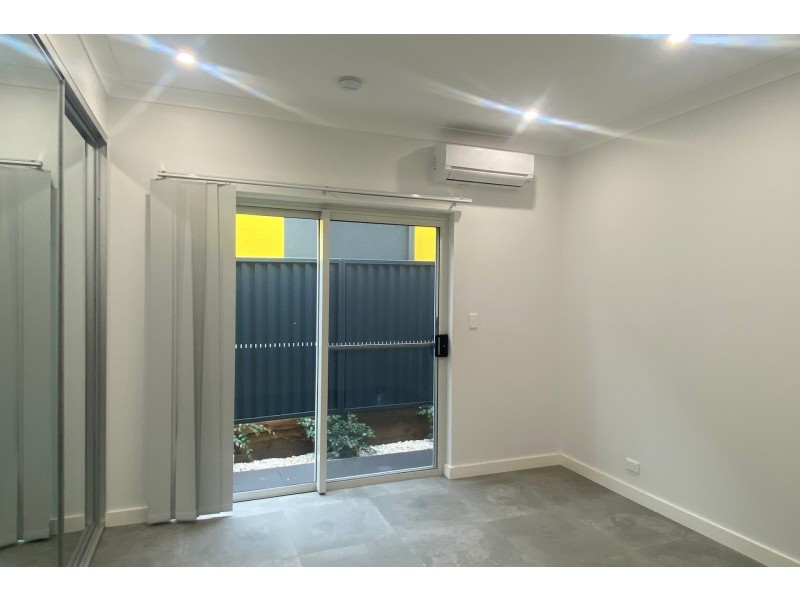 8/1 Mountford Avenue, Guildford NSW 2161