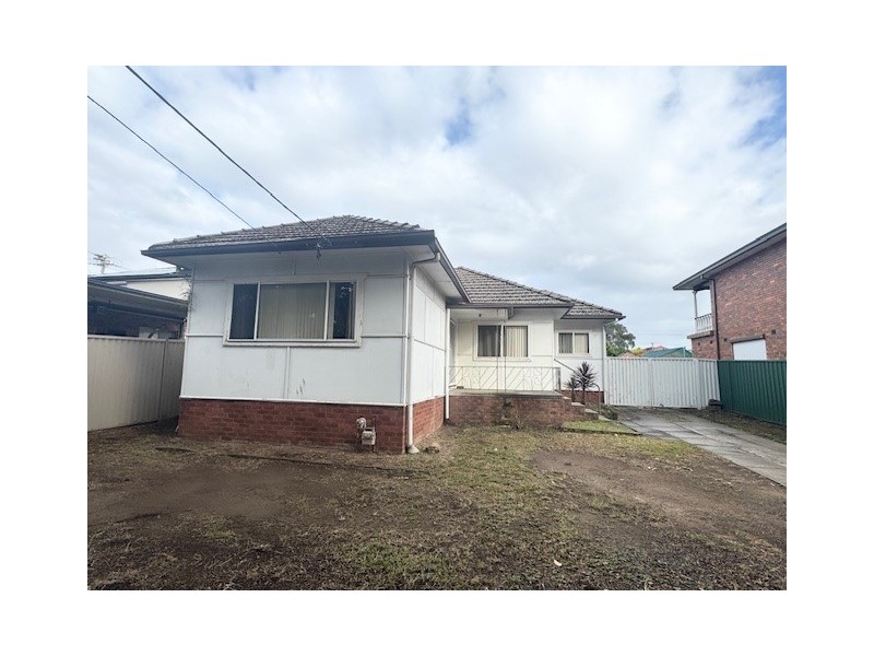 17a Chetwynd Road, Merrylands NSW 2160