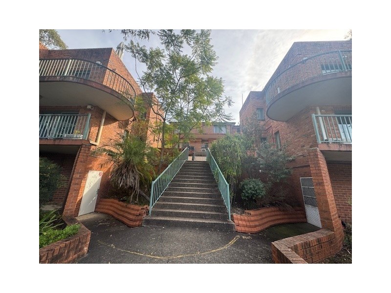 6/36-38 Birmingham Street, Merrylands NSW 2160