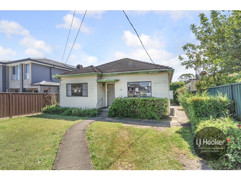 13 Willoughby Street, Guildford NSW 2161