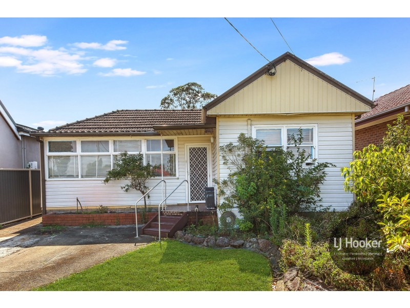 39 Wolseley Street, Merrylands NSW 2160