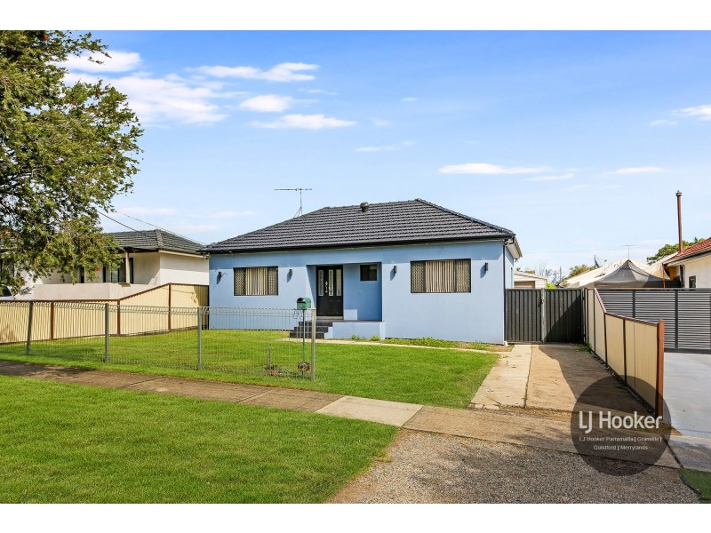 77 Whitaker Street, Guildford NSW 2161