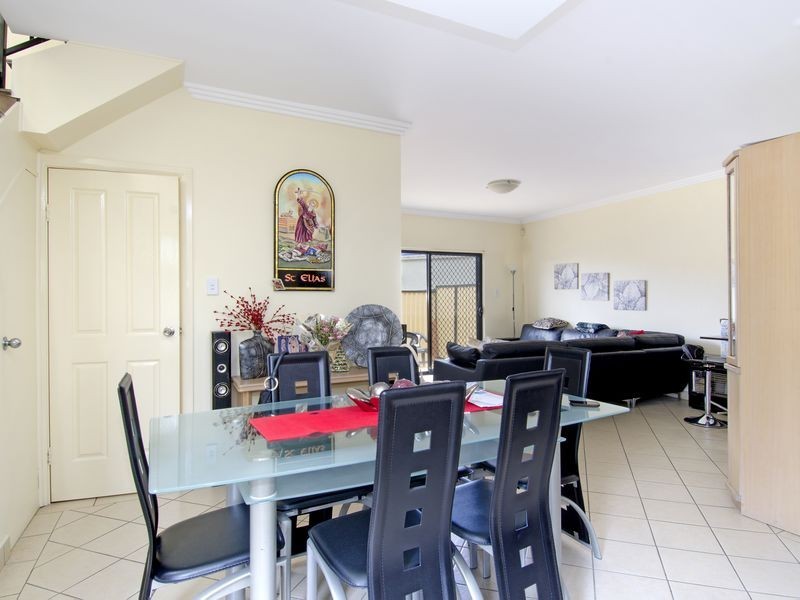 3/7 Park Street, Merrylands NSW 2160