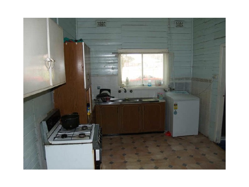 22 Daniel Street, Granville NSW 2142