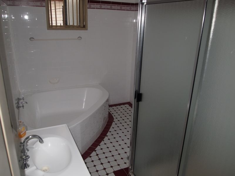 6 Bursill Street, Guildford NSW 2161