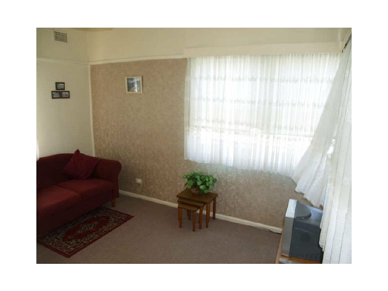 402 Blaxcell Street, Granville NSW 2142