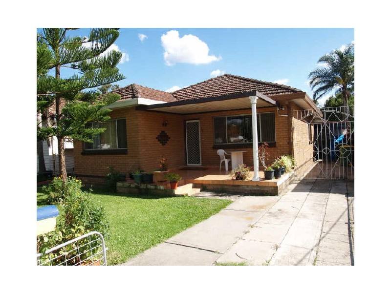 27 Lackey Street, Granville NSW 2142