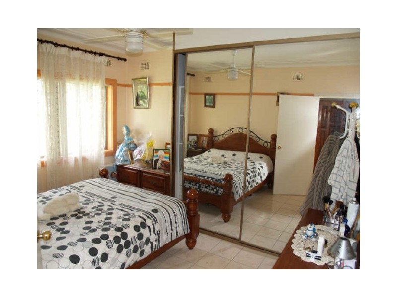 27 Lackey Street, Granville NSW 2142