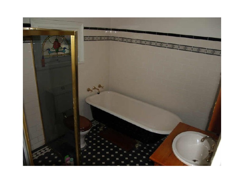 24 Spring Garden Street, Granville NSW 2142