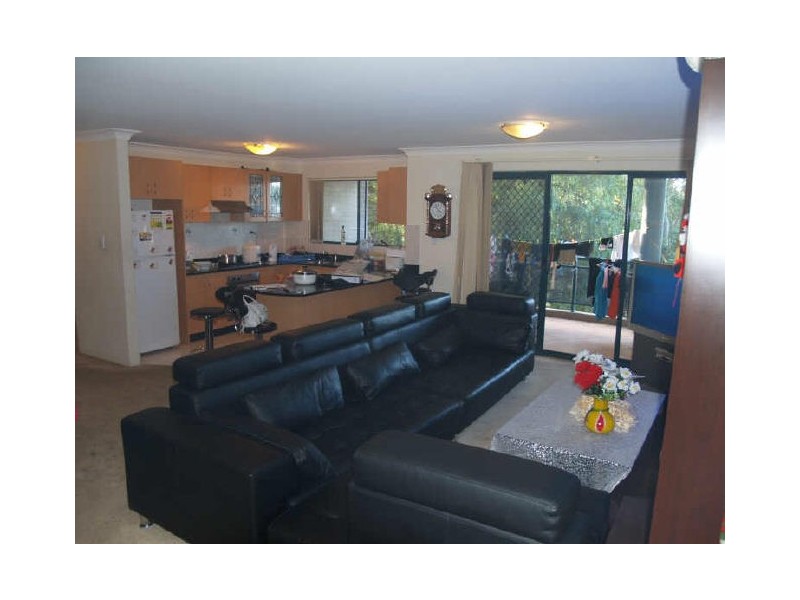 17/12-18 Blaxcell Street, Granville NSW 2142