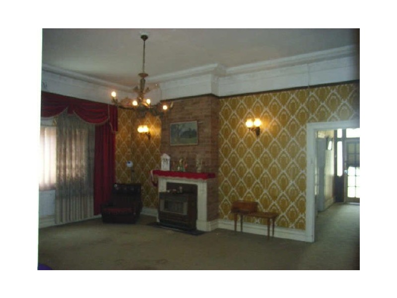 6 Hutchinson Street, Granville NSW 2142