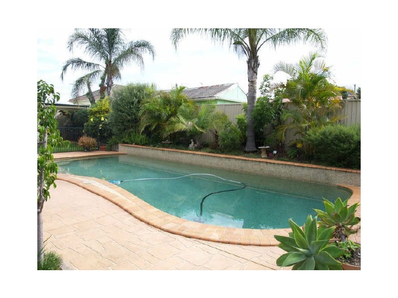 31 Crossland St, Merrylands NSW 2160