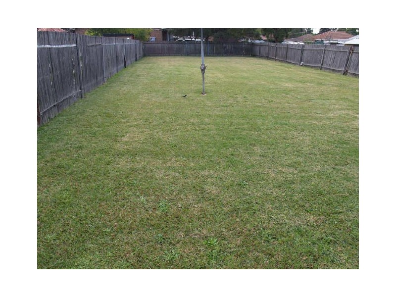 5 Randolph St, Granville NSW 2142