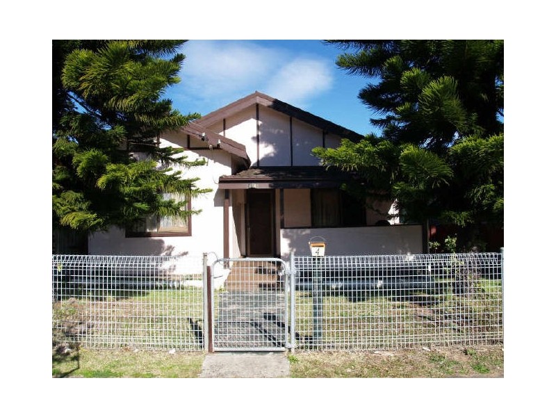 4 Second St, Granville NSW 2142