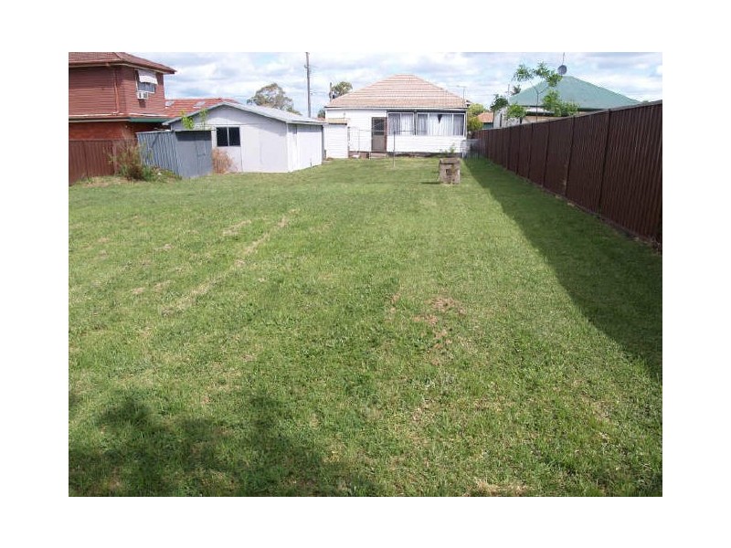 23 Brussels St, Granville NSW 2142