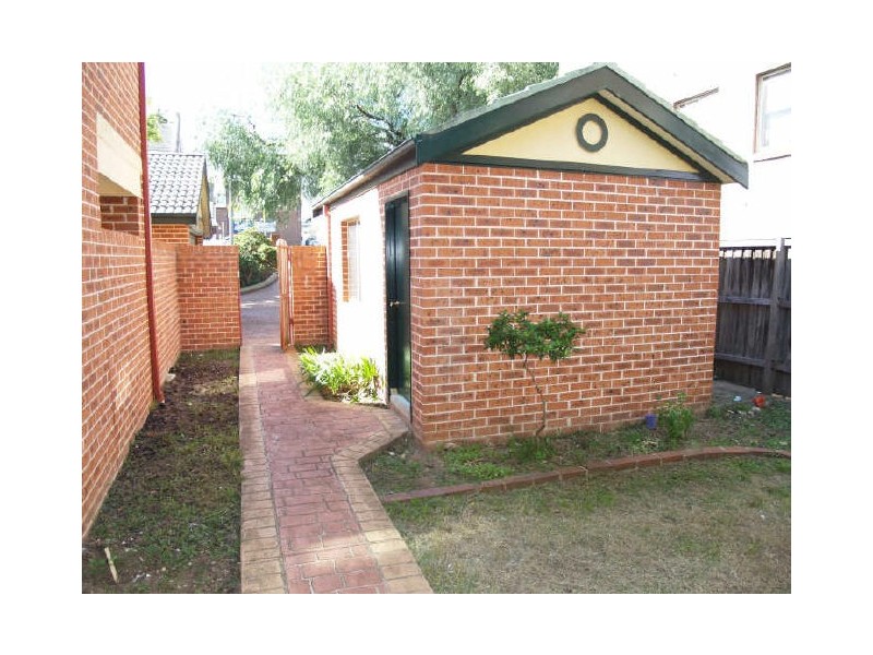 66 & 66a William St, Granville NSW 2142