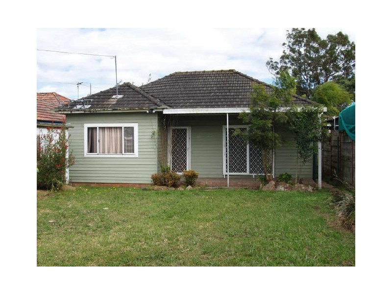 55 Broughton St, Old Guildford NSW 2161