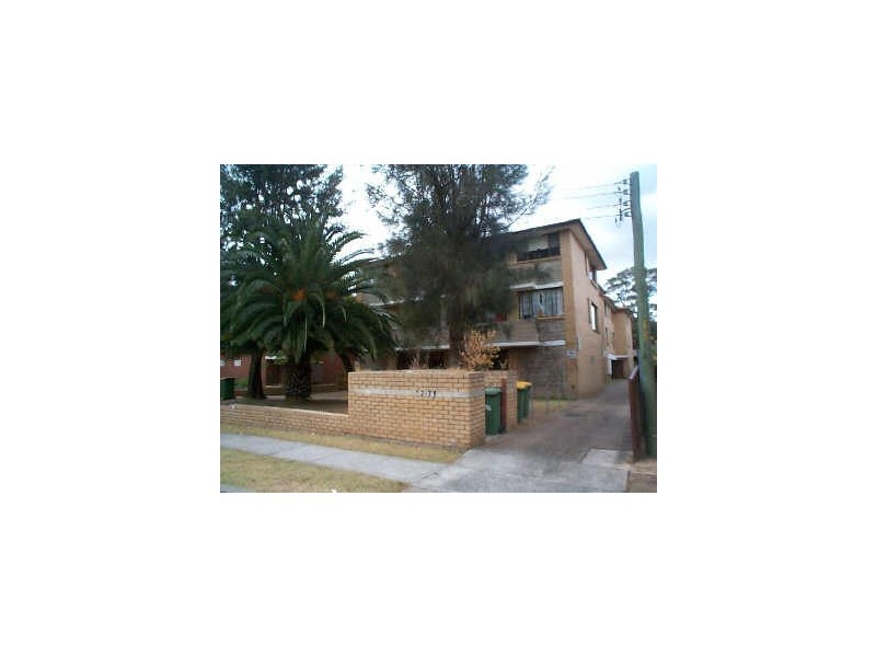 7/27-33 The Trongate, Granville NSW 2142