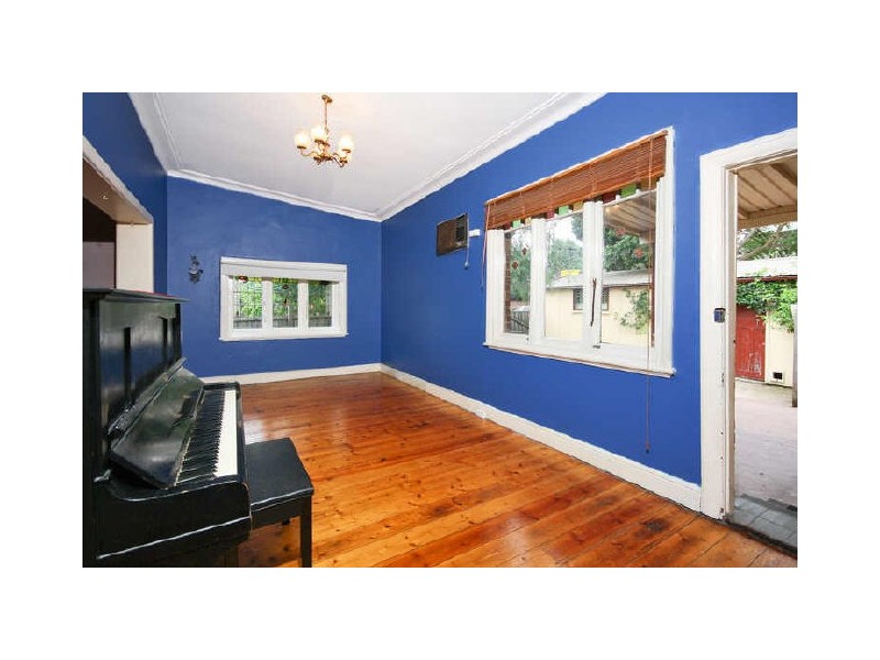 74 The Avenue, Granville NSW 2142