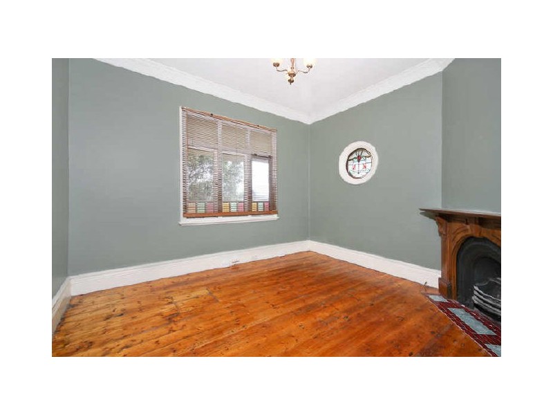 74 The Avenue, Granville NSW 2142