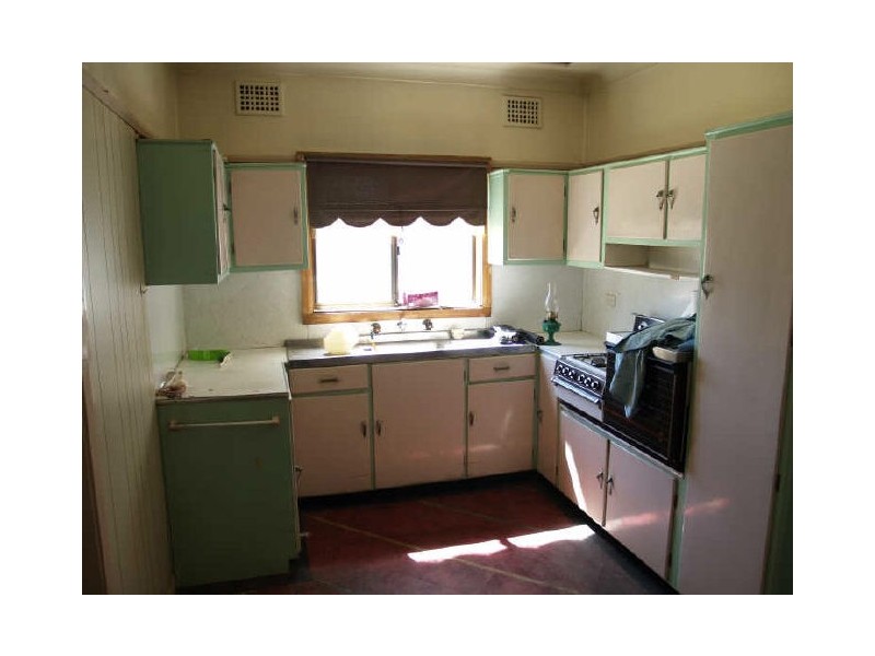 37 Alfred St, Granville NSW 2142