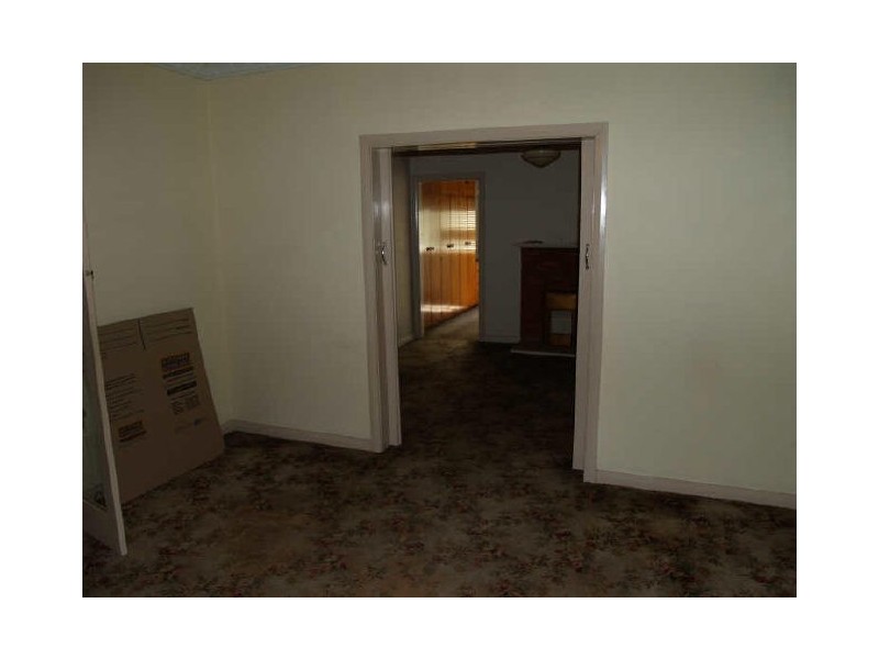 37 Alfred St, Granville NSW 2142