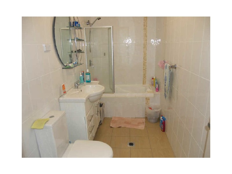 15/38-42 Wynyard Street, Guildford NSW 2161