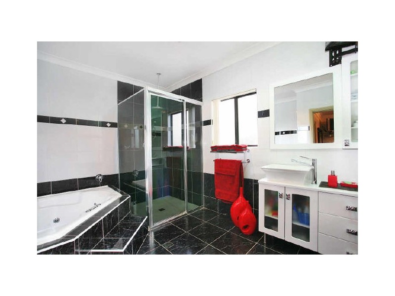 13 Adam Street, Guildford NSW 2161