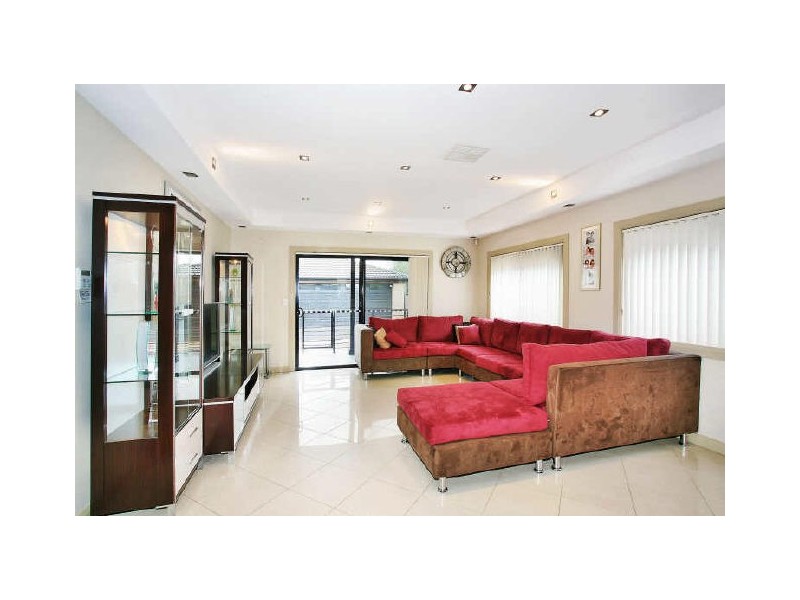 13 Adam Street, Guildford NSW 2161