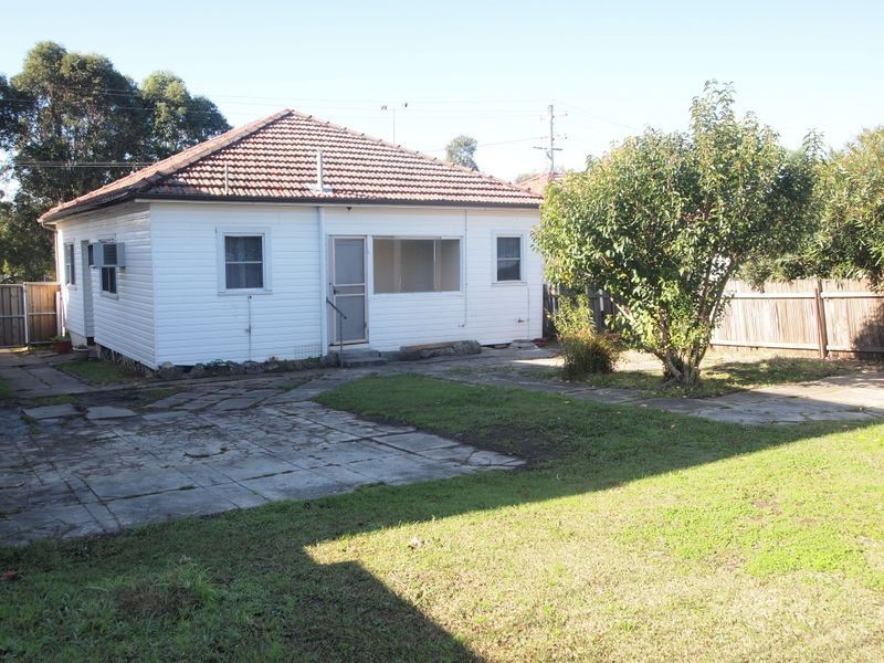 30 Erie Street, Granville NSW 2142