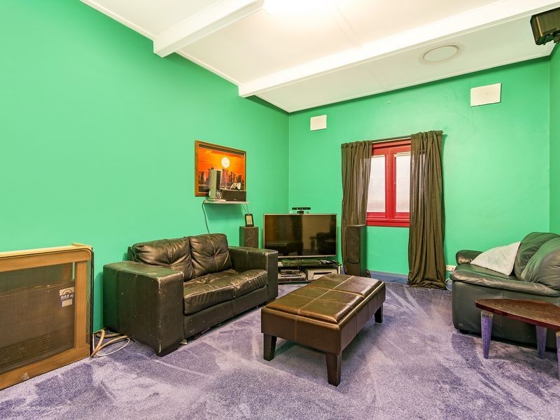 6 Clarke Street, Granville NSW 2142