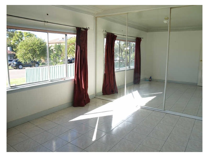 17 Bligh St, Guildford NSW 2161