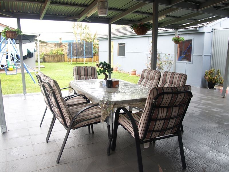 37 Adam Street, Guildford NSW 2161