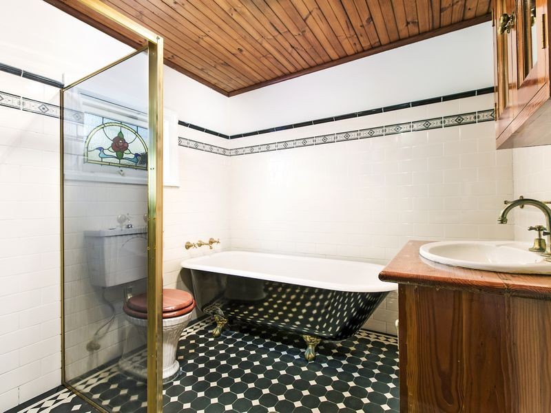 24 Spring Garden Street, Granville NSW 2142