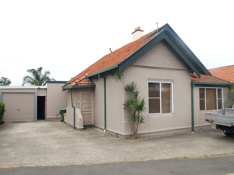 157 Woodville Rd, Merrylands NSW 2160