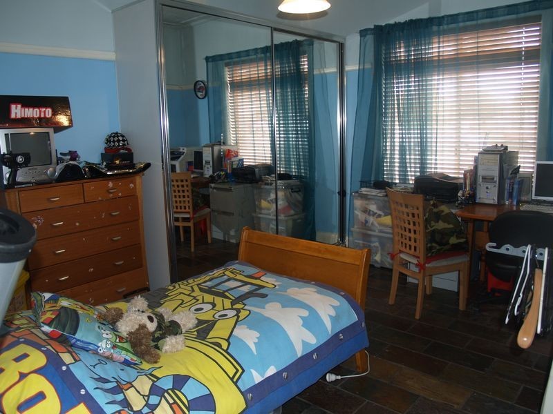 157 Woodville Rd, Merrylands NSW 2160