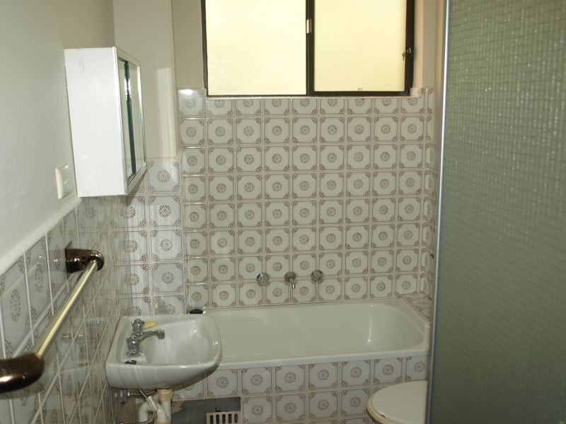 2/34-40 The Trongate, Granville NSW 2142