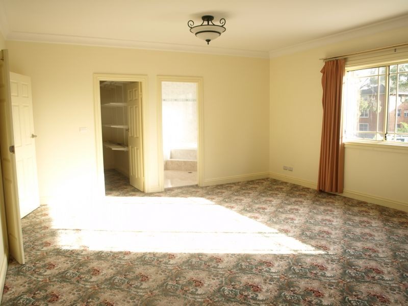 24 Pegler Ave, Granville NSW 2142