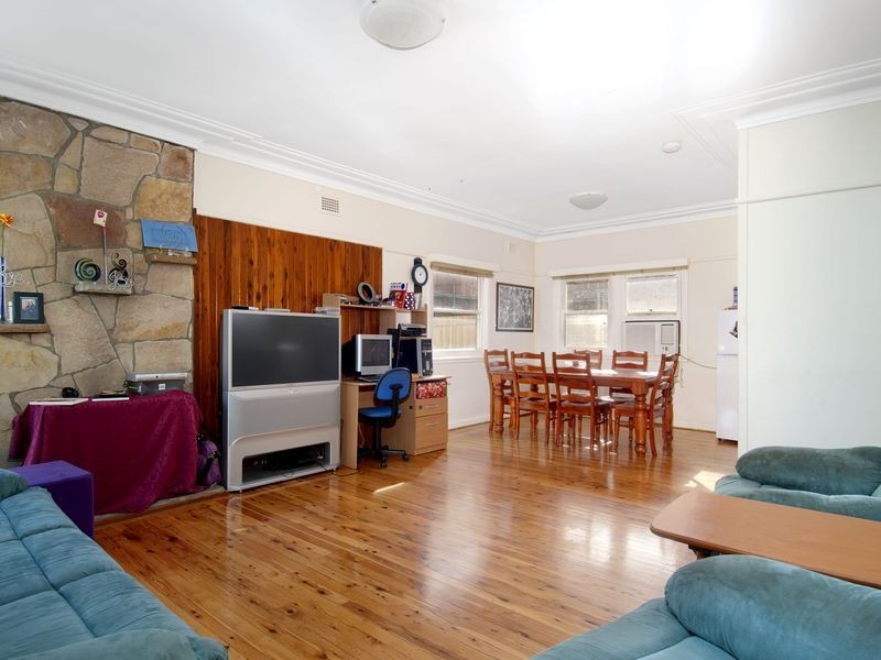 5 Prindle Street, Oatlands NSW 2117