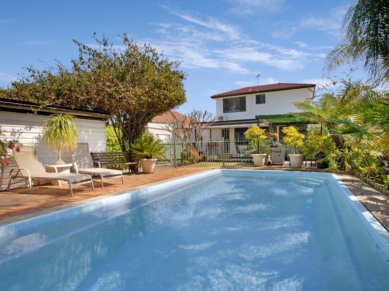 26 Warnock St, Guildford NSW 2161