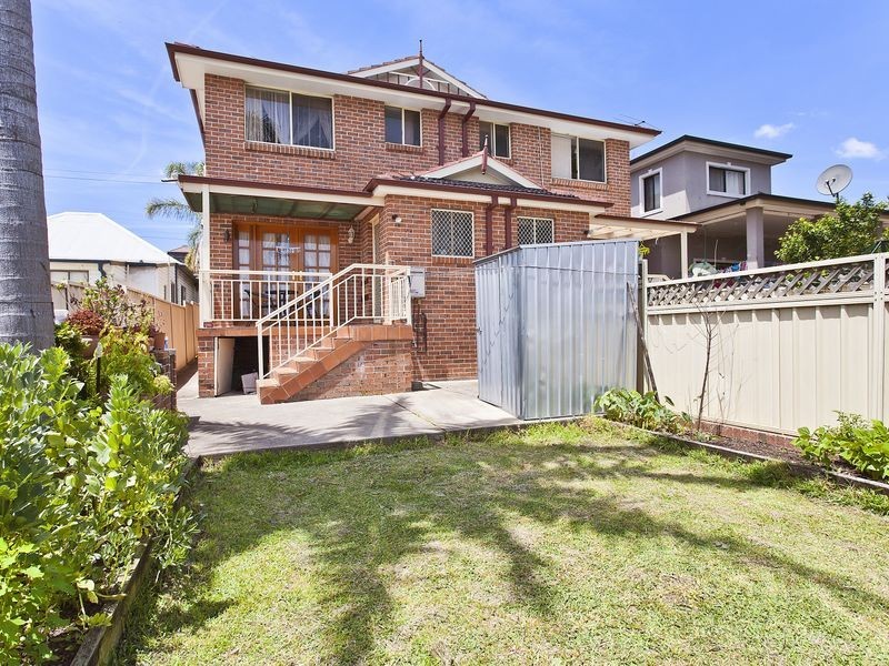 120A Blaxcell Street, Granville NSW 2142