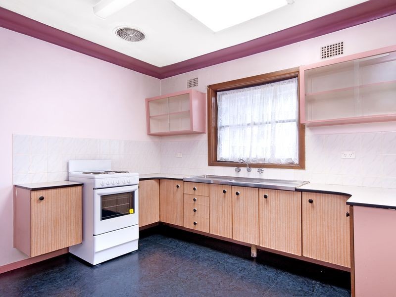 42 Woodpark Rd, Woodpark NSW 2164