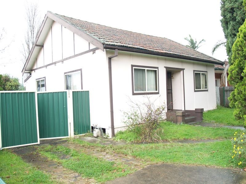 37 William Street, Granville NSW 2142