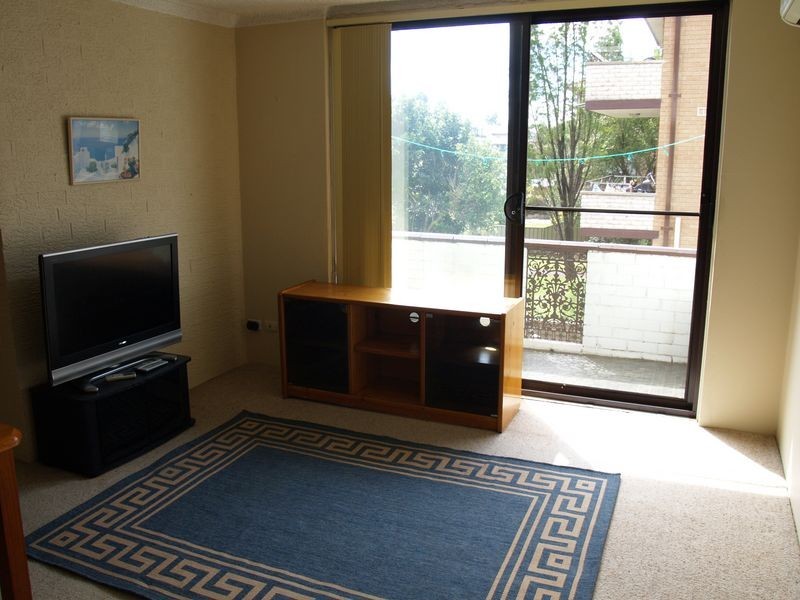 3/37-39 Blaxcell Street, Granville NSW 2142