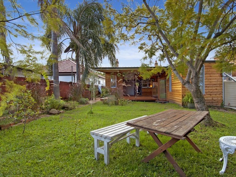 12 Mimosa Street, Granville NSW 2142