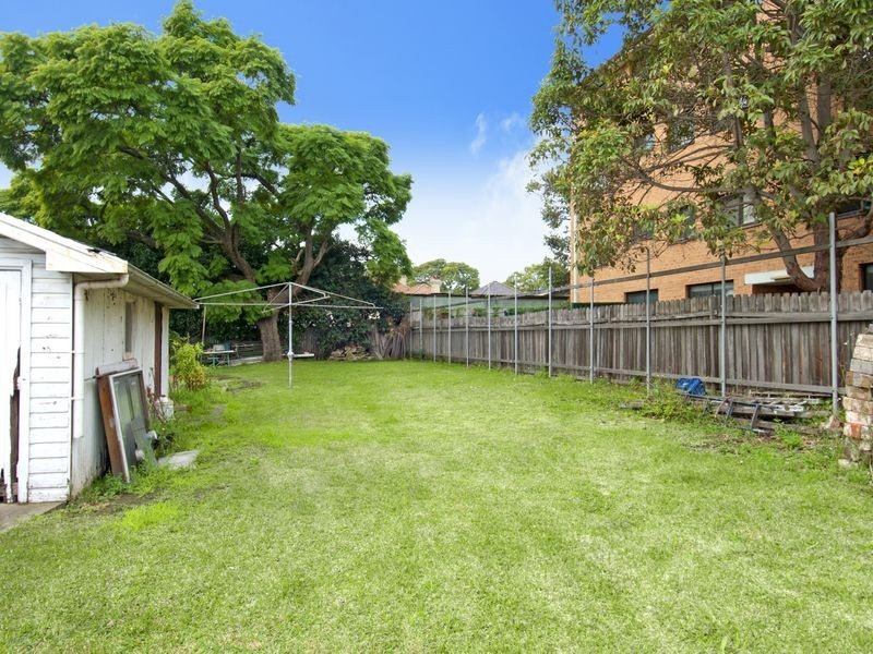 49 The Avenue, Granville NSW 2142