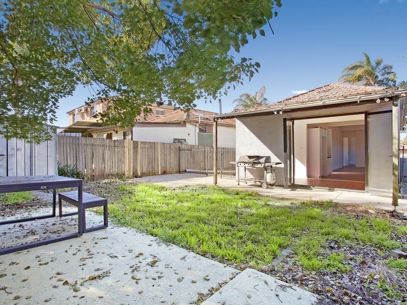 104 Clyde Street, Granville NSW 2142